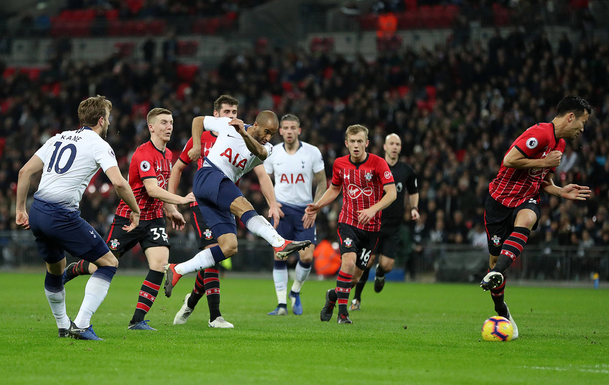 档节目中 档节目中